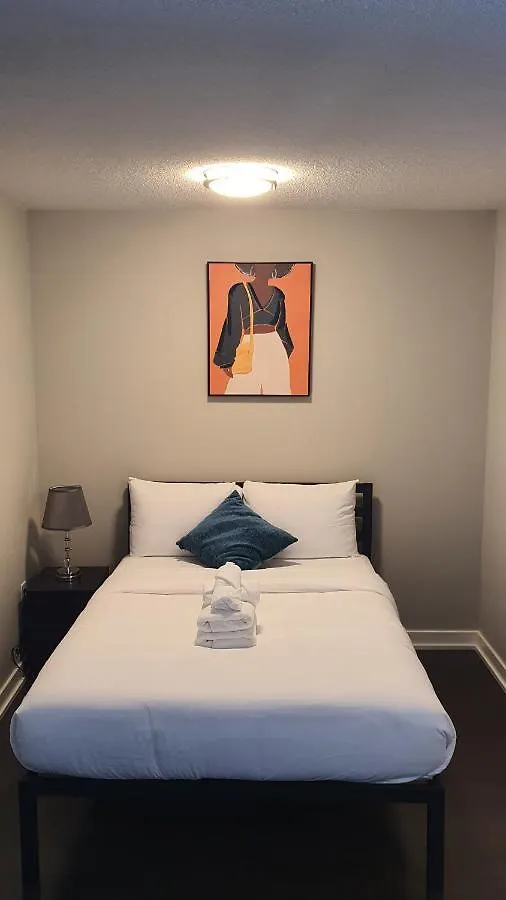 Downtown 2Bed Free Parking Apartment Toronto 0*,